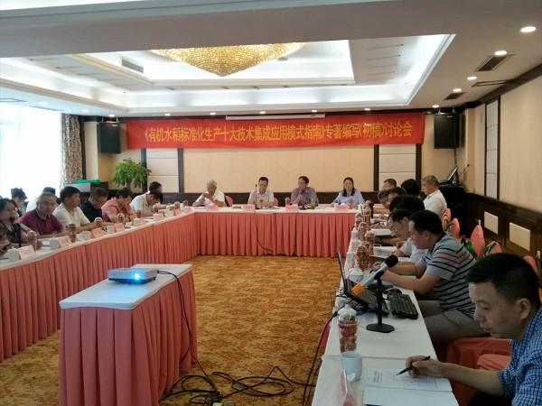 黑龙江省疫情最新进展与杭州防控策略对比分析，两地如何应对新一轮挑战？