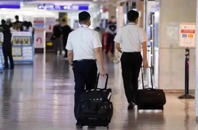 南京疫情关联4省5地，Delta变异株传播链下的防控挑战与应对策略