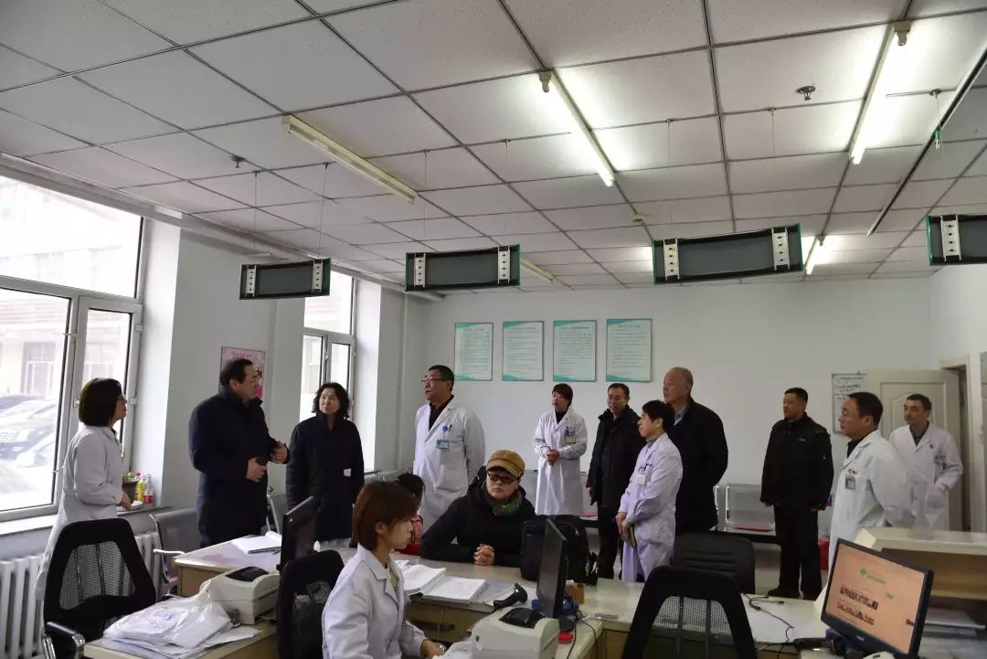 卫健委专家组赴哈尔滨调研，公共卫生体系再升级，冰雪之城筑牢健康防线