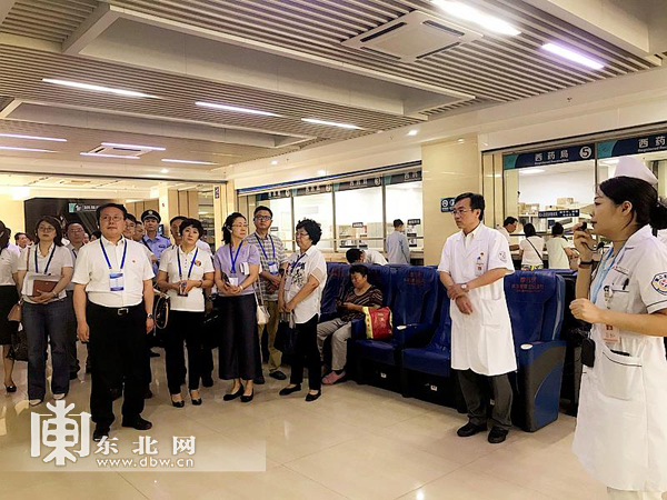 卫健委专家组赴哈尔滨调研，公共卫生体系再升级，冰雪之城筑牢健康防线