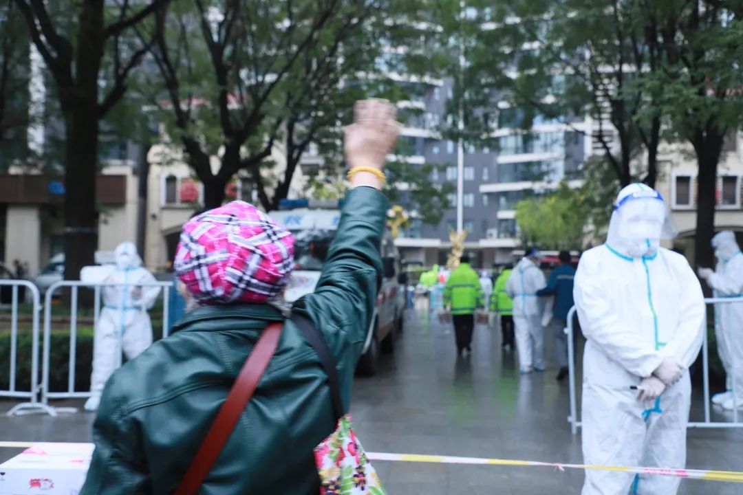 宁夏回族自治区，抗疫路上，那些让人动容的瞬间