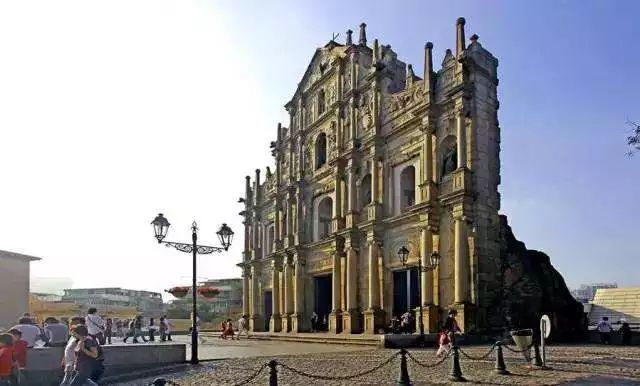 广西人去澳门无限次数?揭秘背后的政策真相与深度攻略! 广西人去澳门无限次数?揭秘背后的政策真相与深度攻略!