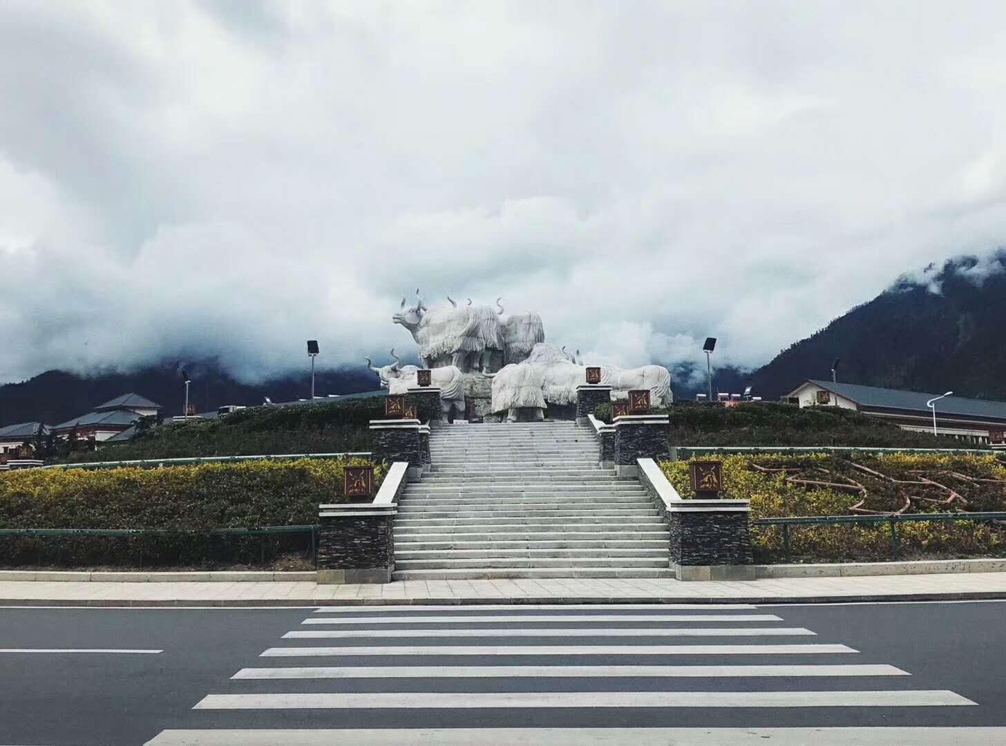 从广西到拉萨，跨越山川的心灵朝圣之旅，探寻不一样的进藏路线