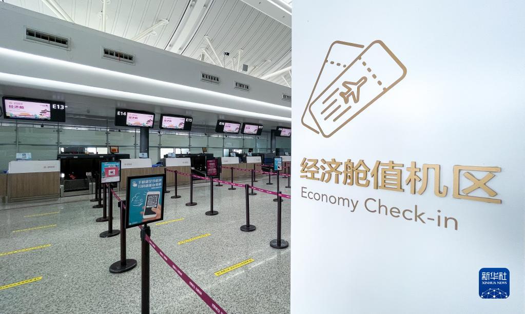 澳门疫情持续受控，南京禄口机场恢复国内航班