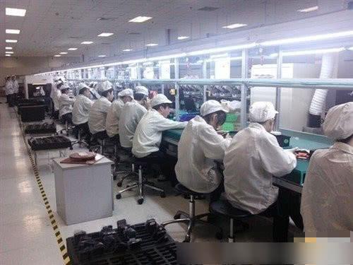 河南郑州富士康疫情放假安排深度解析，员工权益、生产调度与防疫措施的平衡之道