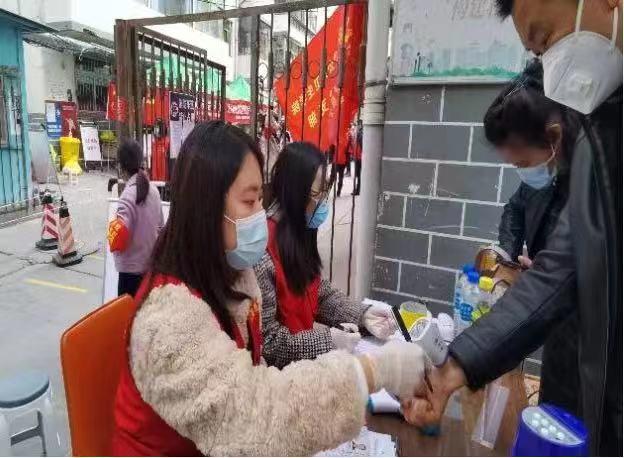 兰州战疫记，黄河之滨的坚守与温情，织密防控网守护金城安宁