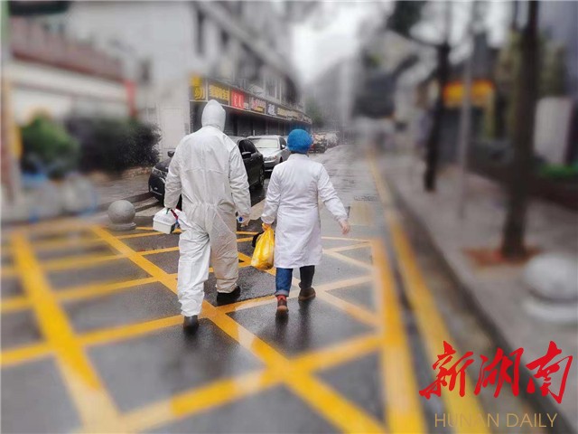 疫情下的长沙，坚韧与希望并存