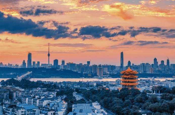 疫情下的石家庄—一座城市的坚韧与希望