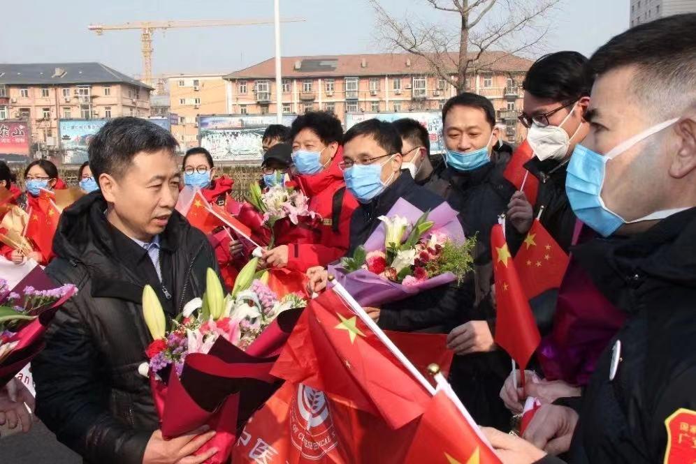 北京疫情不同于武汉，防控策略与应对措施的比较分析