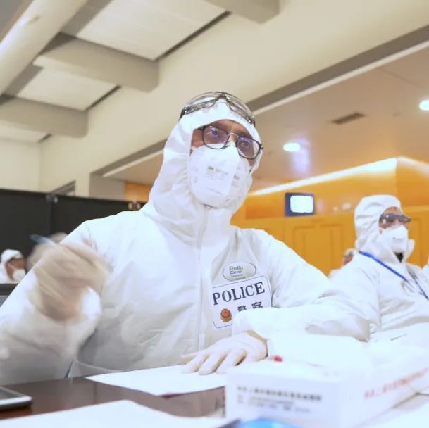 北京疫情管理中心的抗疫故事